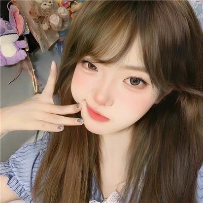 村里来了个直播女神